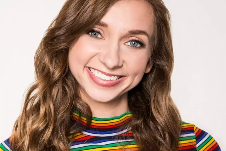 Lauren Lapkus