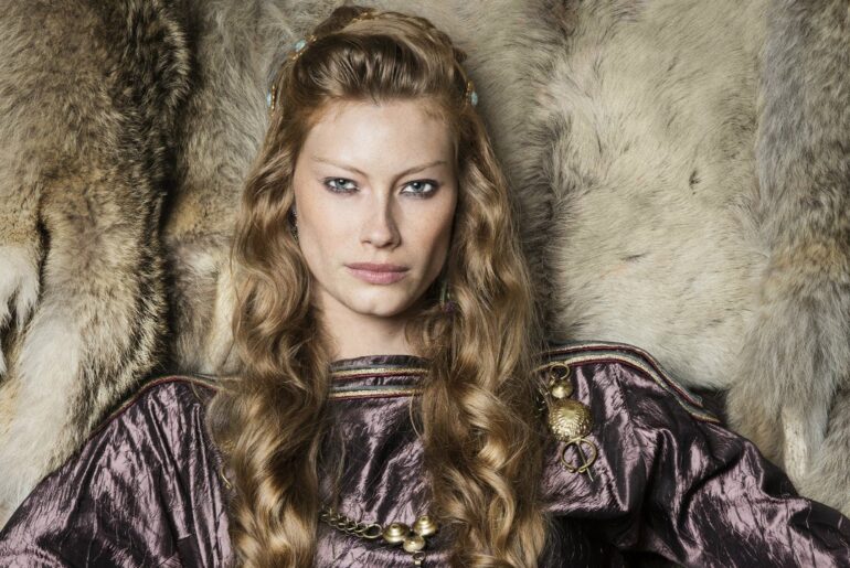 vikings season 4 alyssa sutherland 1482354291832