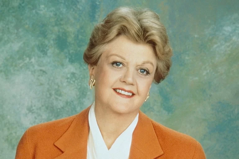 Angela Lansbury Dead 1