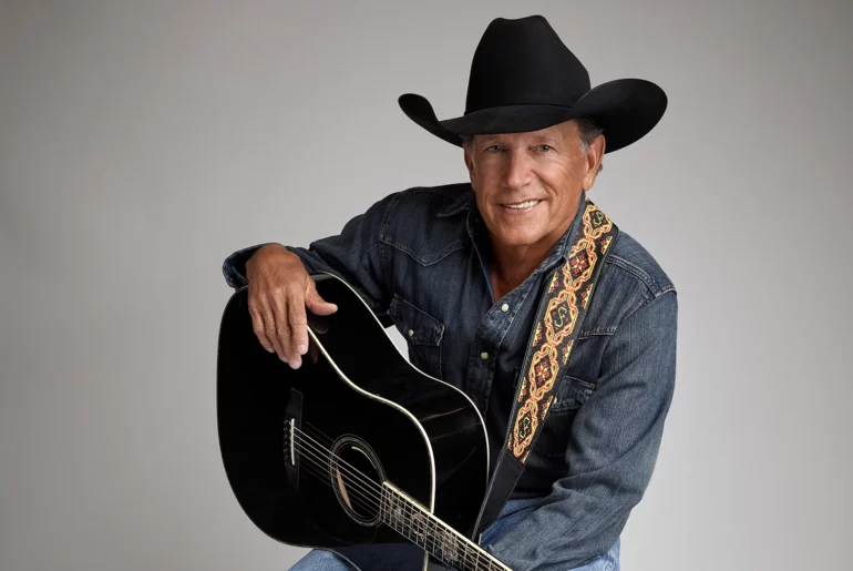 did-george-strait-retire-from-singing